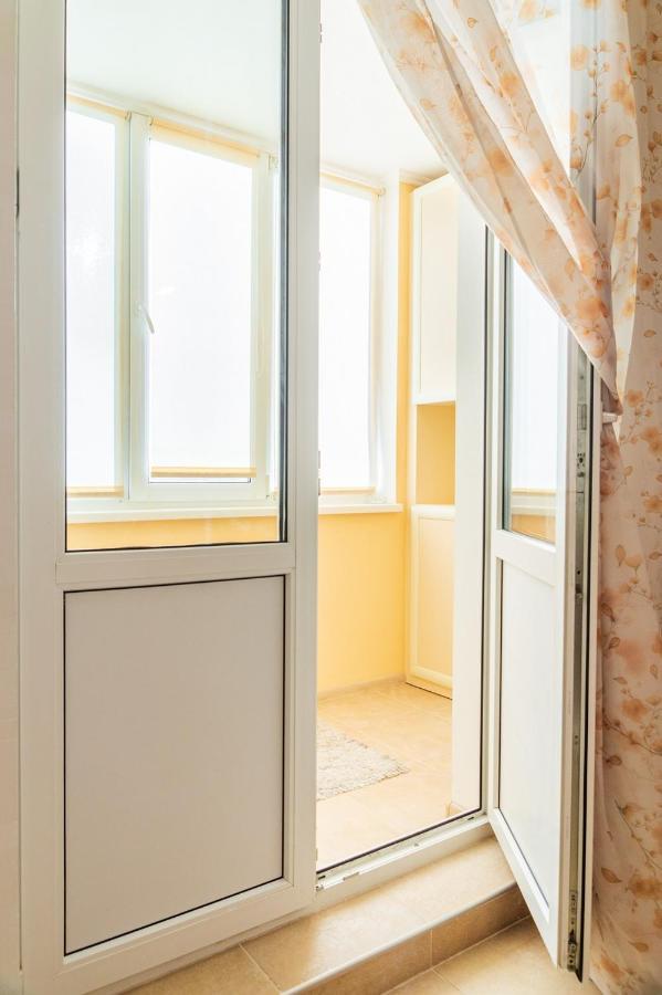 Квартиры По Улице Феодосийская, 1-А Kiew Exterior foto