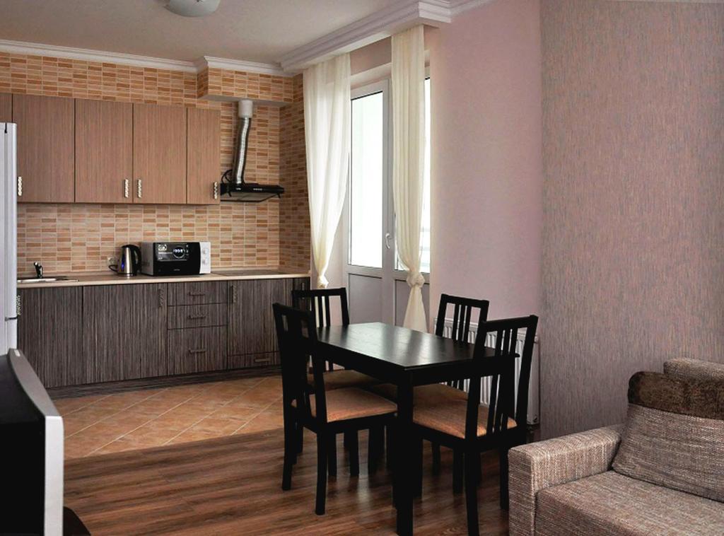 Квартиры По Улице Феодосийская, 1-А Kiew Exterior foto