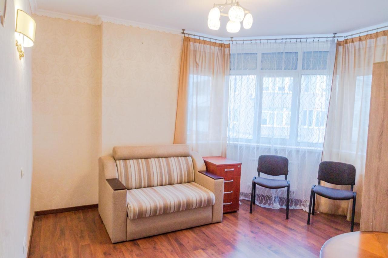Квартиры По Улице Феодосийская, 1-А Kiew Exterior foto